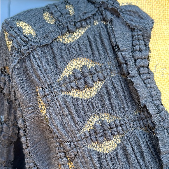 Free People Candy Shop Tunic Elegant Black Lace Women Top Medium runs large - Picture 9 of 11